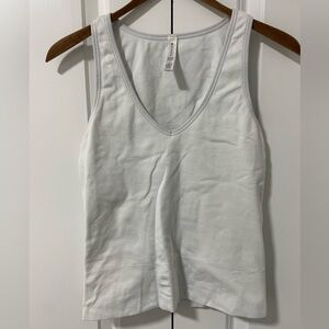 ATHLETA- aurora seamless tank size small